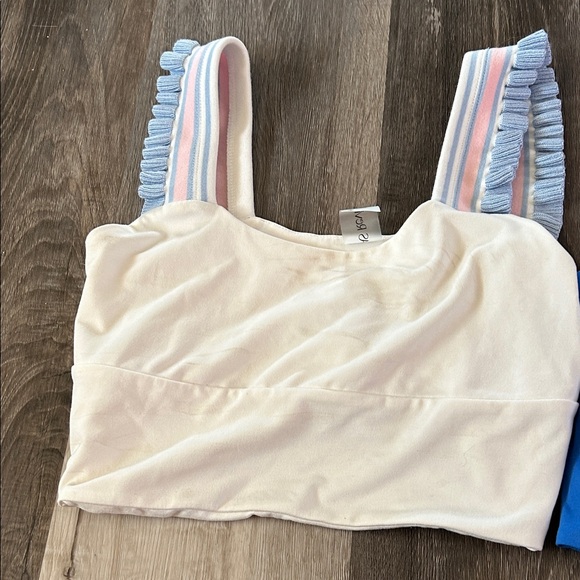 Altar’d State Tops - Picture 2 of 5